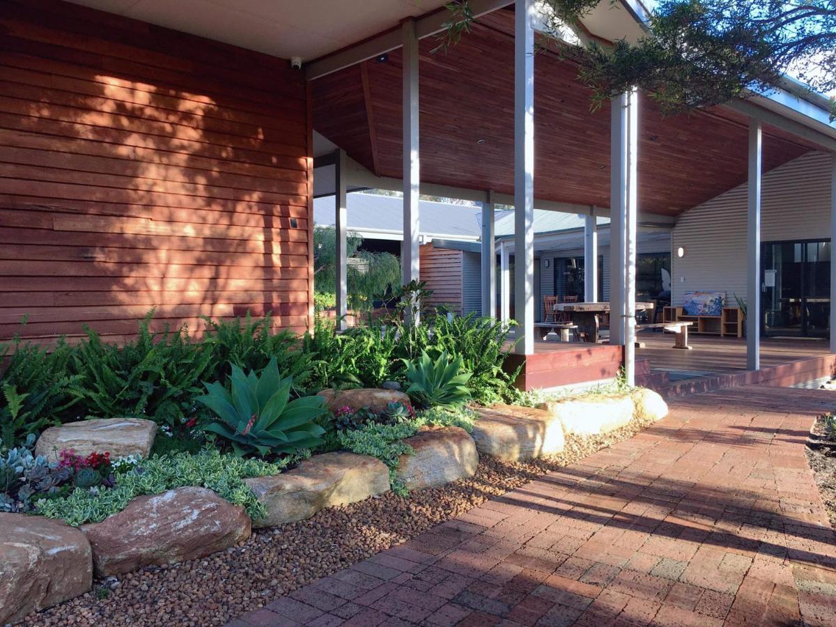 Grape Juice Retreat Rustic Romantic Gateway 5Mins To Beaches & Town Margaret River Kültér fotó