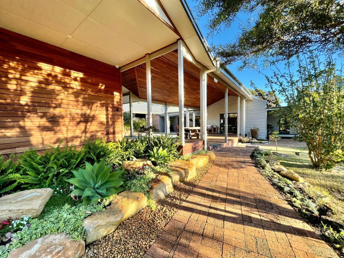 Grape Juice Retreat Rustic Romantic Gateway 5Mins To Beaches & Town Margaret River Kültér fotó