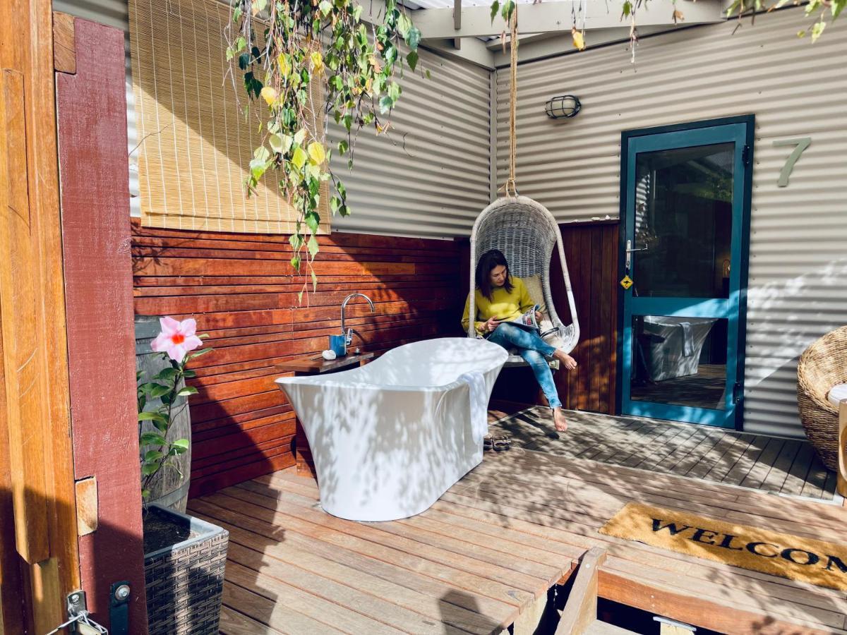 Grape Juice Retreat Rustic Romantic Gateway 5Mins To Beaches & Town Margaret River Kültér fotó