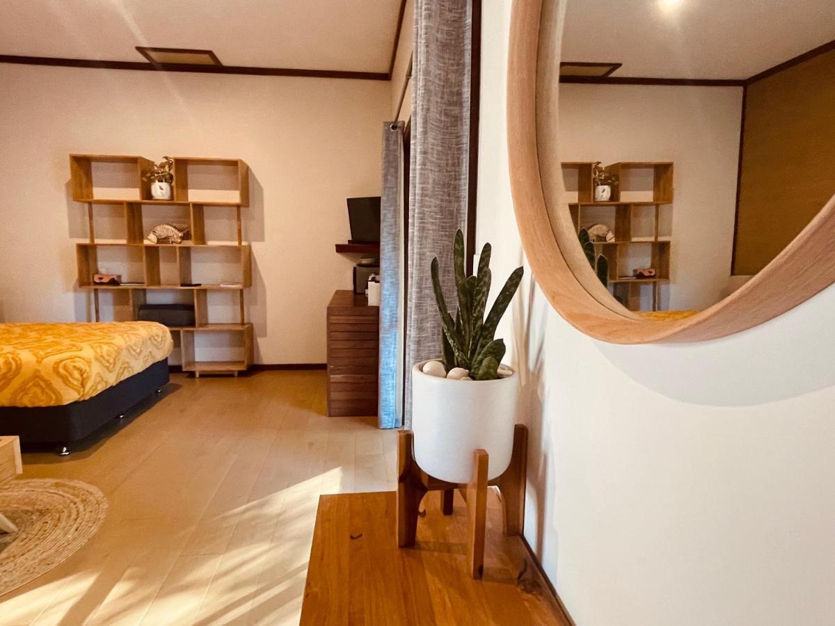 Grape Juice Retreat Rustic Romantic Gateway 5Mins To Beaches & Town Margaret River Kültér fotó